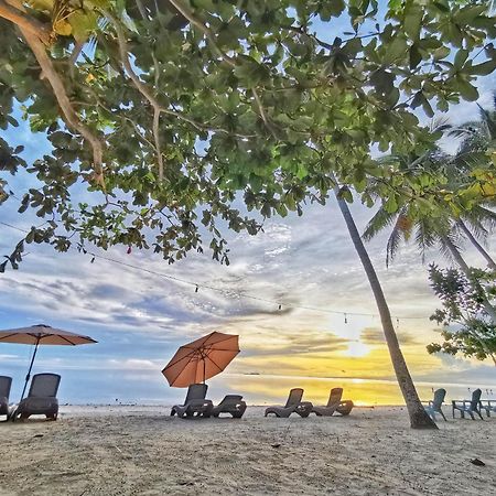 Siquijor Glamping Village 산후안 외부 사진